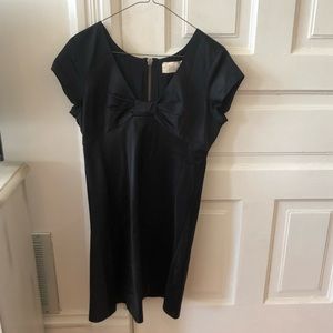 Elizabeth and James dress